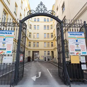 Apartment Margareten Long, Wien