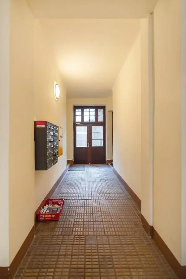 Apartament Zentrale Ruhelage Im Typischen Wiener Altbau Austria